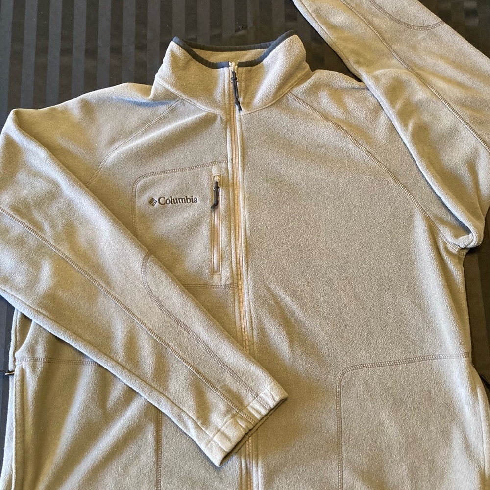 Grey Columbia Jacket size xl